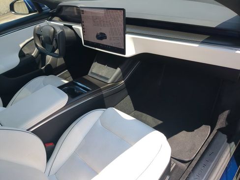 Used 2022 Tesla Model S Plaid AWD/4WD image 11
