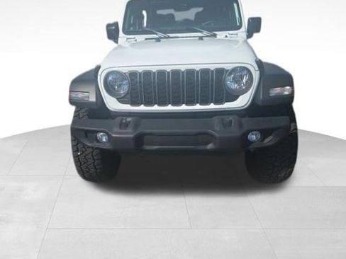 Used 2025 Jeep Wrangler Sport image 2