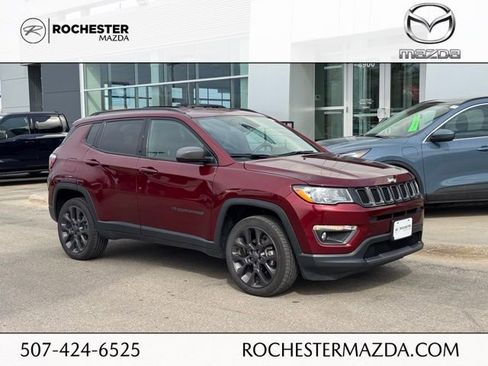 Used 2021 Jeep Compass Latitude AWD/4WD image 1