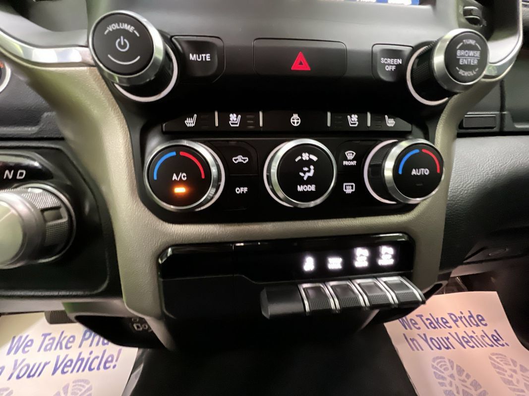 Used 2019 RAM 1500 Laramie AWD/4WD image 24