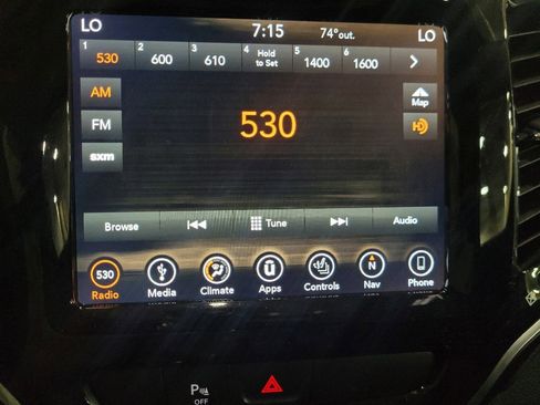 Used 2019 Jeep Cherokee Limited AWD/4WD image 25