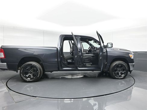 Used 2021 RAM 1500 Big Horn AWD/4WD image 29