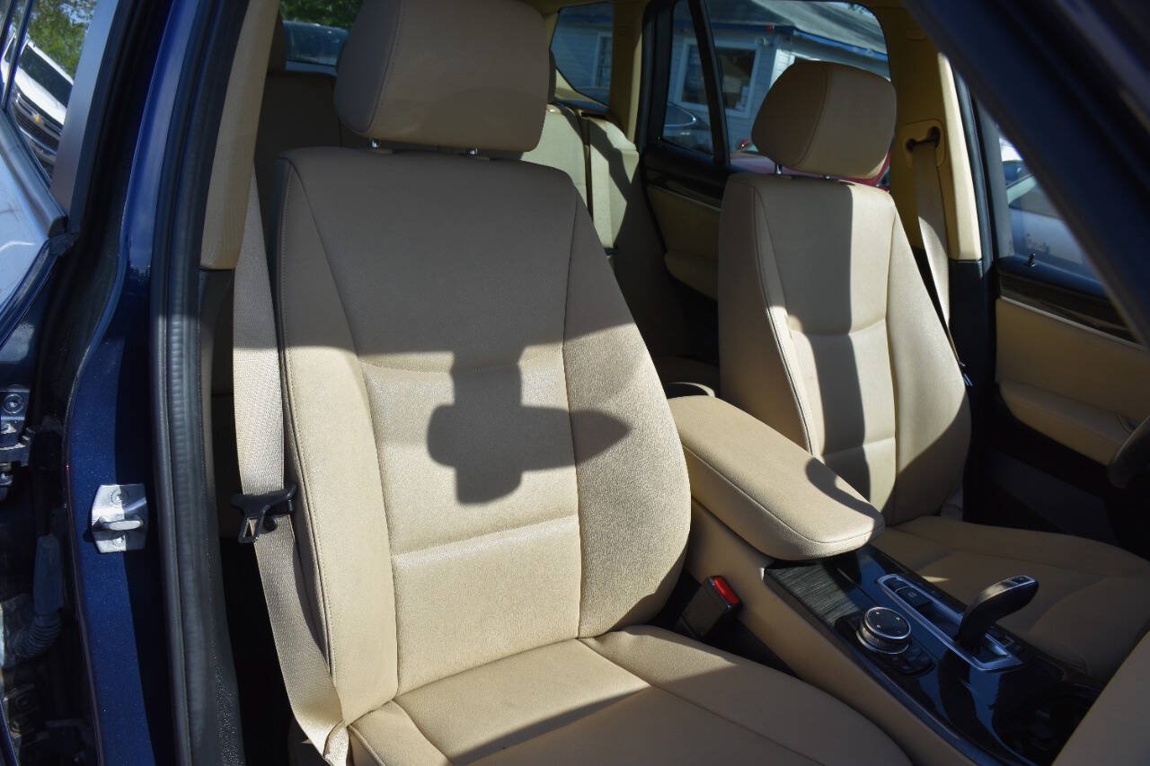 Used 2016 BMW X3 xDrive28i AWD/4WD image 14