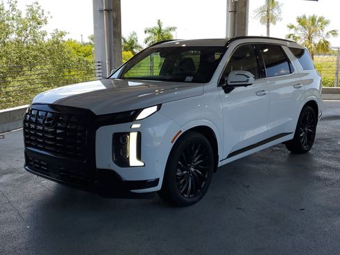 Used 2024 Hyundai Palisade Calligraphy AWD/4WD image 4