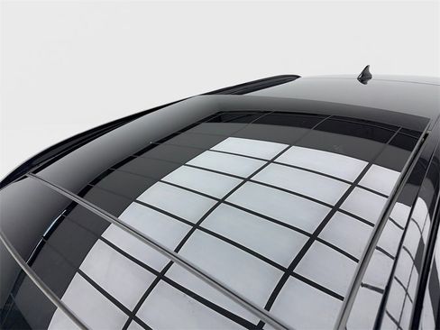 Used 2022 Hyundai Tucson Limited image 14