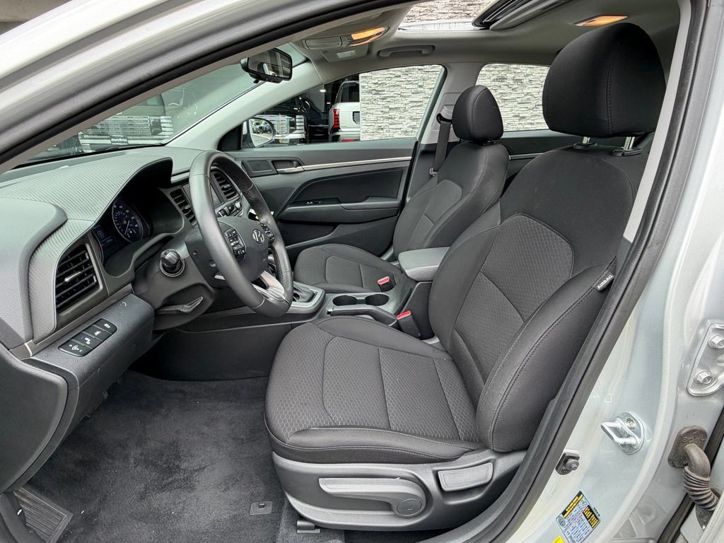 Used 2019 Hyundai Elantra Value Edition w/ Cargo Package FWD image 31