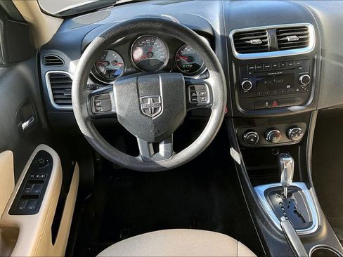 Used 2014 Dodge Avenger SE image 10