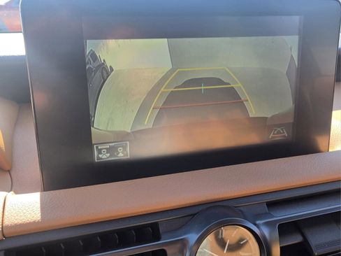 Used 2025 Lexus IS 350 F Sport image 16