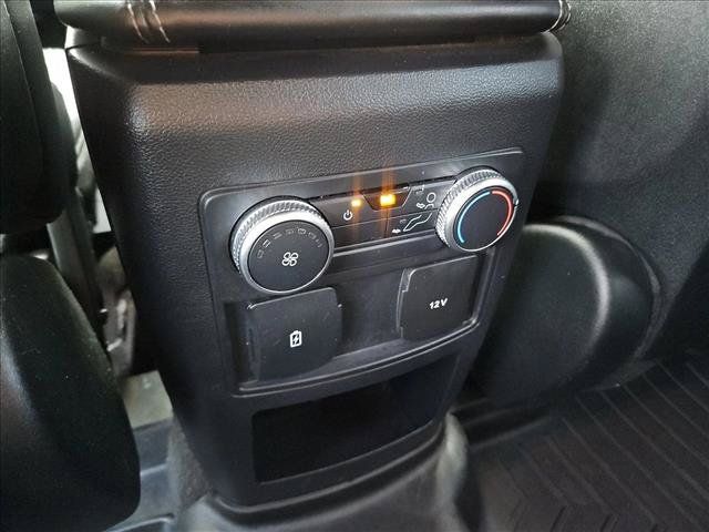 Used 2020 Ford Explorer XLT w/ Equipment Group 202A RWD image 17