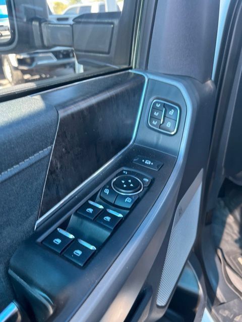 Used 2024 Ford F250 Lariat w/ Sport Appearance Package AWD/4WD image 14