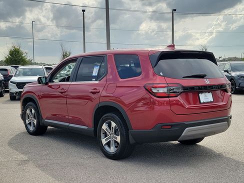 Certified 2024 Honda Pilot EX-L image 4