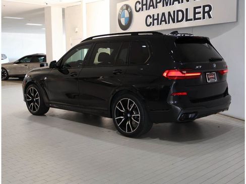 Used 2020 BMW X7 xDrive40i w/ M Sport Package AWD/4WD image 5