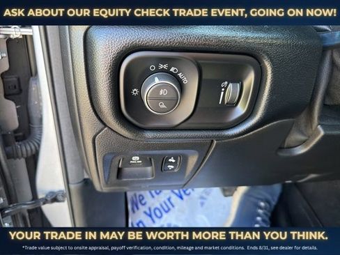 Used 2021 RAM 1500 Big Horn AWD/4WD image 16