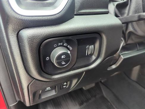 Used 2023 RAM 1500 Big Horn AWD/4WD image 28