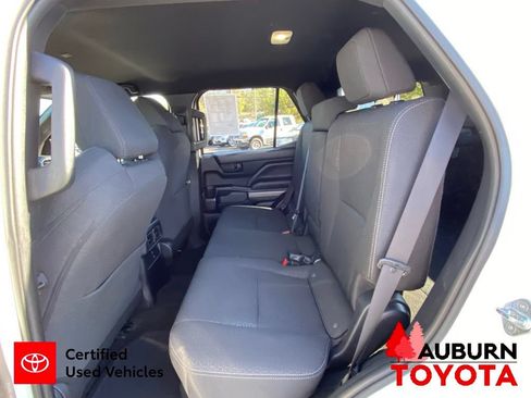 Certified 2025 Toyota 4Runner SR5 AWD/4WD image 25