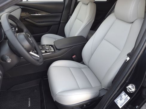 New 2025 MAZDA CX-30 AWD 2.5 S w/ Preferred Package image 9