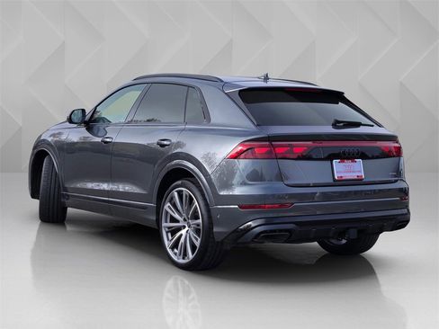 New 2026 Audi Q8 Prestige image 4