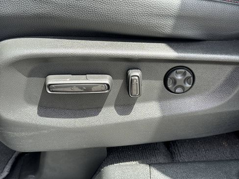 Used 2025 Honda Odyssey Sport-L image 14