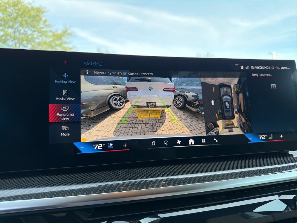 Used 2027 BMW X7 M60i AWD/4WD image 18