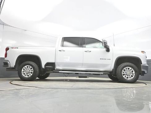 Used 2023 Chevrolet Silverado 2500 LTZ w/ Safety Package AWD/4WD image 33