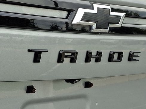Used 2023 Chevrolet Tahoe Z71 w/ Luxury Package AWD/4WD image 31