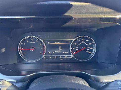 Used 2022 Kia Sorento LX image 14