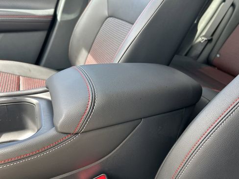 New 2026 Nissan Kicks SR w/ Illumination Package image 31