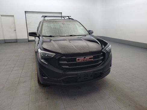 Used 2019 GMC Terrain SLT w/ Preferred Package image 14