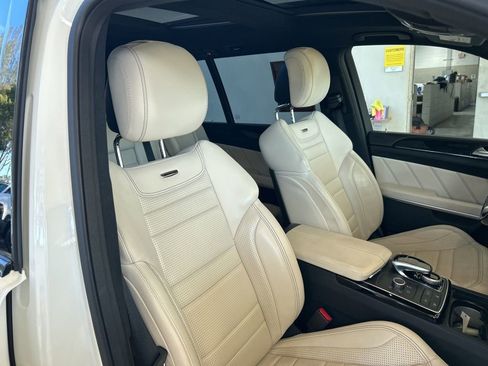 Used 2018 Mercedes-Benz GLS 63 AMG 4MATIC image 26