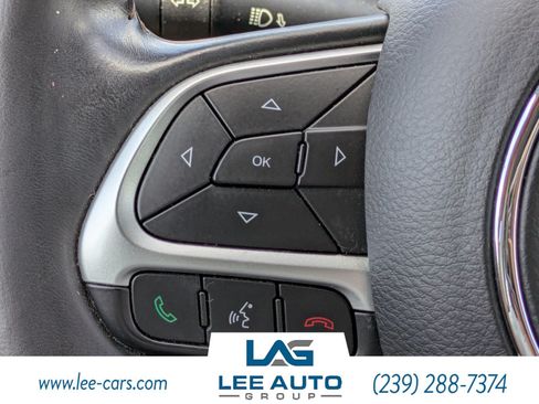 Used 2018 Jeep Compass Latitude w/ Popular Equipment Group FWD image 21