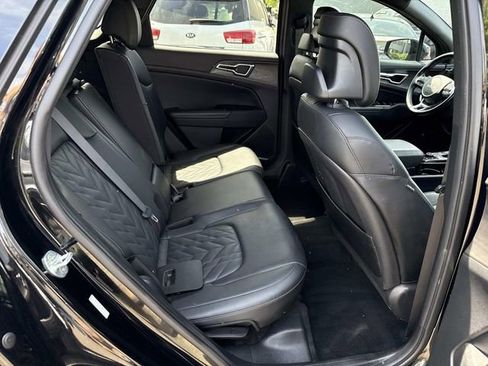 Used 2023 Kia Sportage X-Line image 11