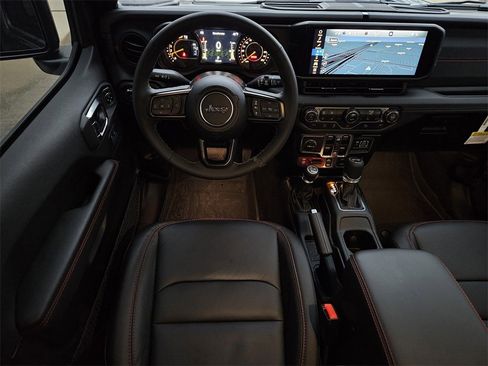 New 2025 Jeep Wrangler Unlimited Rubicon image 9