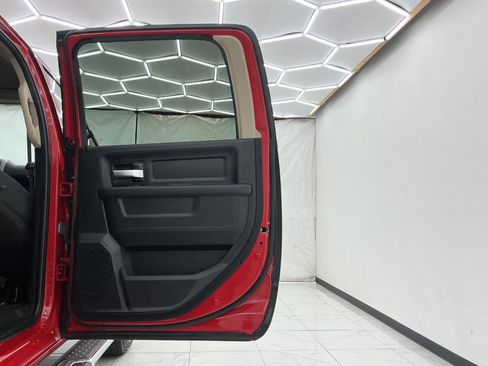 Used 2019 RAM 2500 Tradesman AWD/4WD image 27