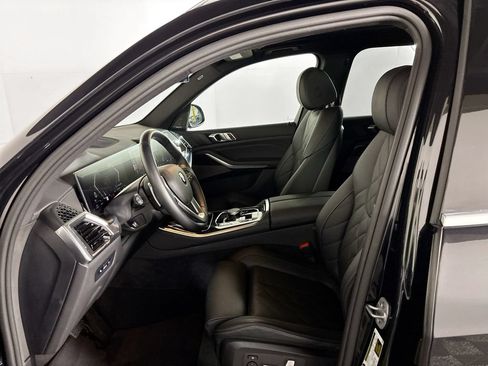 Used 2026 BMW X5 xDrive40i AWD/4WD image 11