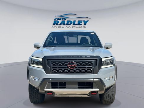 Used 2024 Nissan Frontier PRO-4X w/ Off-Road Protection Package image 2