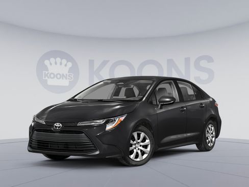 Used 2024 Toyota Corolla LE image 1
