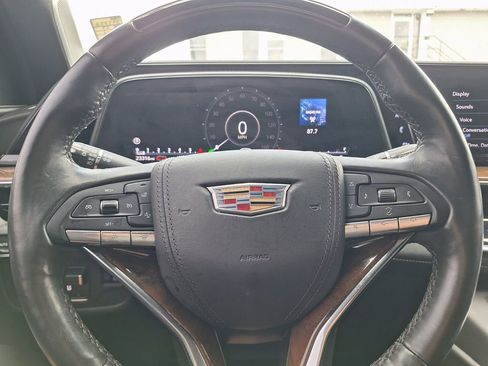 Used 2023 Cadillac Escalade Sport Platinum w/ Heavy-Duty Trailer Package AWD/4WD image 9