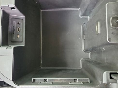 Used 2022 GMC Sierra 2500 Denali image 38