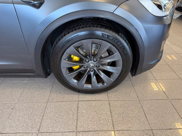 Used 2018 Tesla Model X 100D AWD/4WD image 10