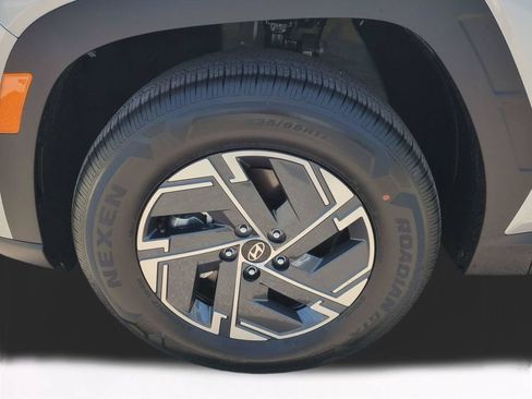 New 2026 Hyundai Tucson Blue SE AWD/4WD image 11
