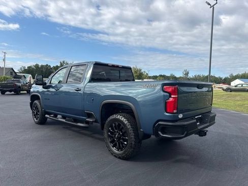 New 2026 Chevrolet Silverado 2500 LT w/ Trail Boss Package AWD/4WD image 3