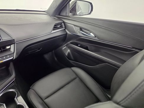 Used 2023 Cadillac CT4 Luxury RWD image 35