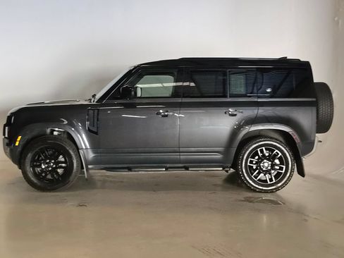 Used 2024 Land Rover Defender 110 S AWD/4WD image 3