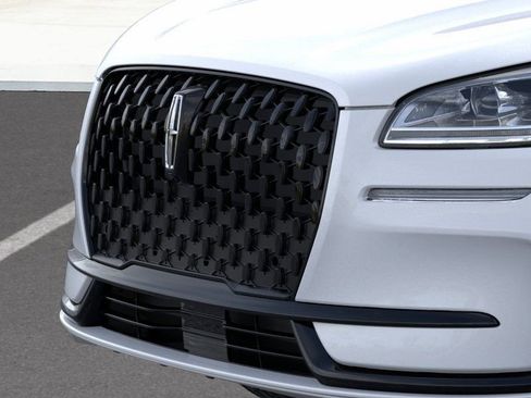 New 2026 Lincoln Corsair Grand Touring w/ Jet Appearance Package AWD/4WD image 17