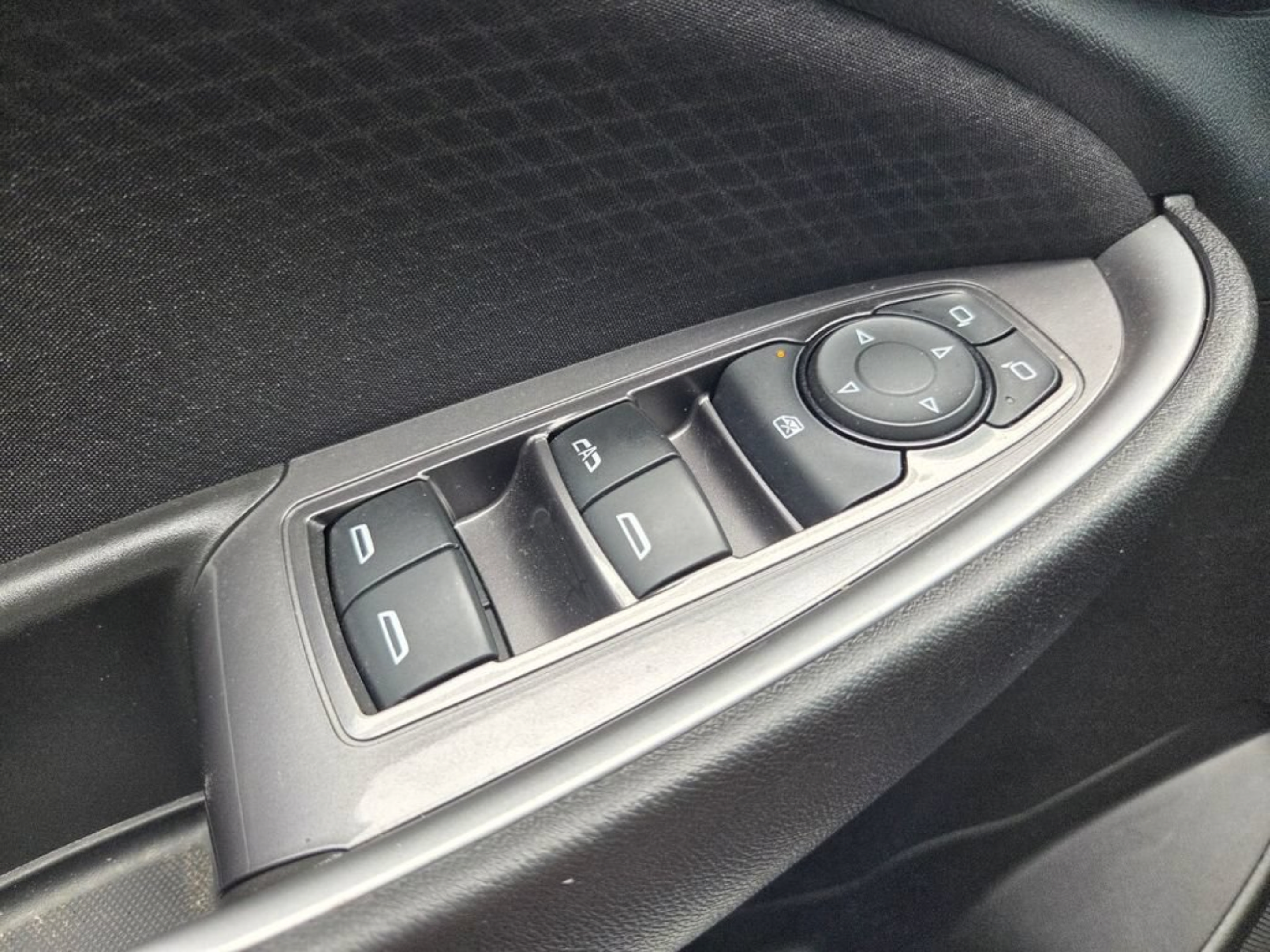 Used 2023 Chevrolet Malibu LT FWD image 19