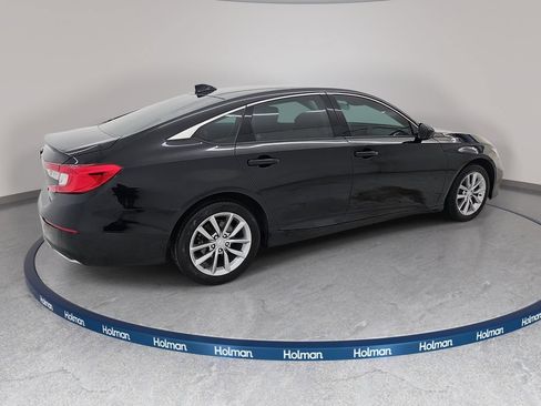 Used 2022 Honda Accord LX image 5