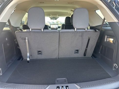 New 2026 Ford Explorer Active image 18