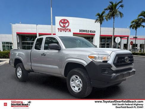Used 2020 Toyota Tacoma SR RWD image 1