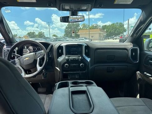 Used 2020 Chevrolet Silverado 1500 LT AWD/4WD image 14