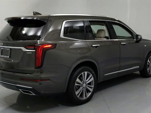 Used 2020 Cadillac XT6 Premium Luxury FWD image 5